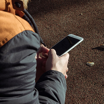 Reklama w ogrodach: Jak zieleń staje się nowym polem marketingowym